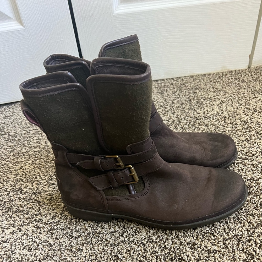 Cute ugg boots!